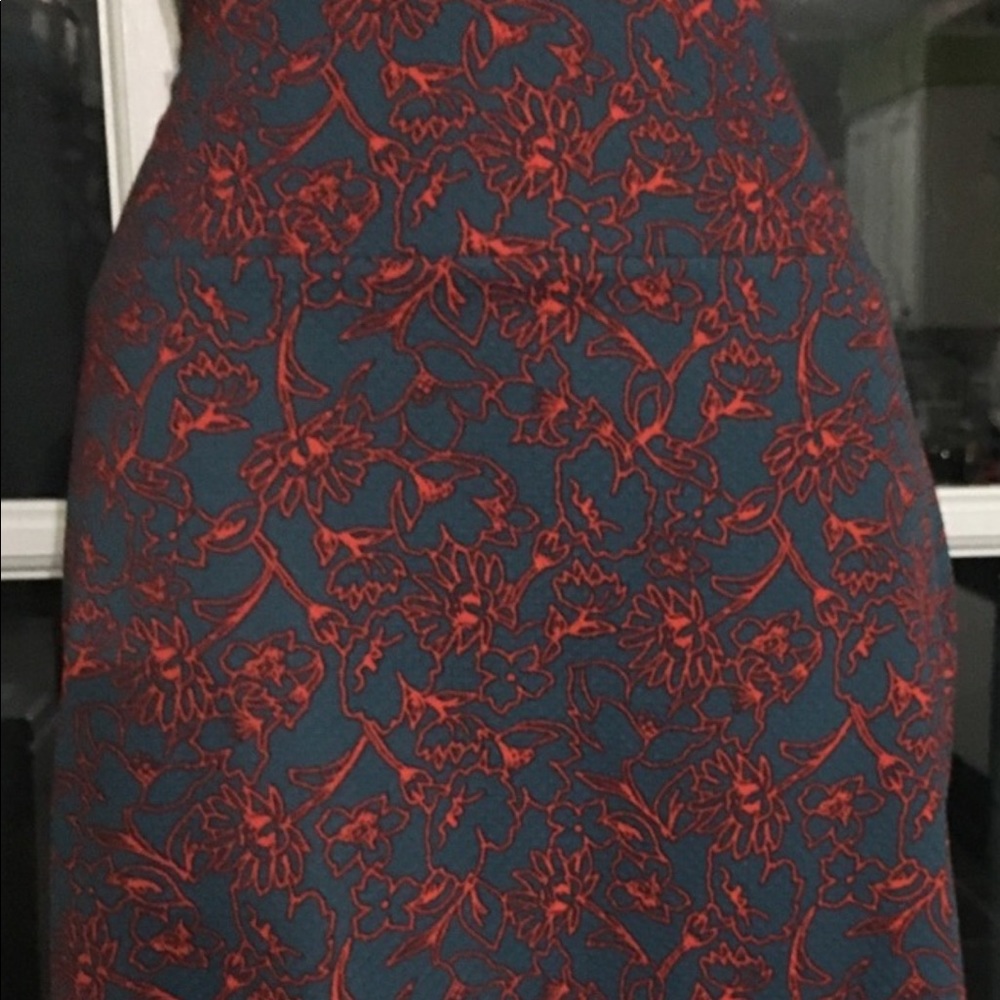 Lularoe Large Cassie Pencil Skirt Floral